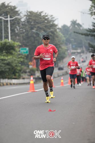 Race photo from ONE RUN 10K 2025