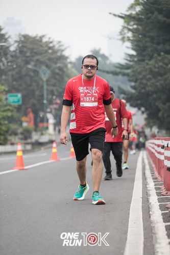 Race photo from ONE RUN 10K 2025