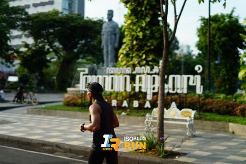 Race photo from Isoplus Run 2024 Surabaya