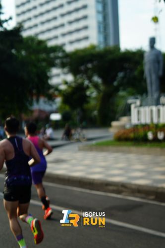 Race photo from Isoplus Run 2024 Surabaya