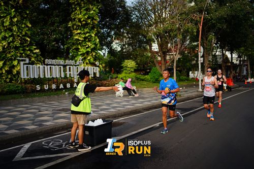Race photo from Isoplus Run 2024 Surabaya