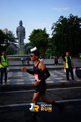 Race photo from Isoplus Run 2024 Surabaya