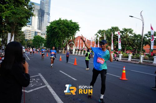 Race photo from Isoplus Run 2024 Surabaya