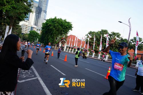 Race photo from Isoplus Run 2024 Surabaya