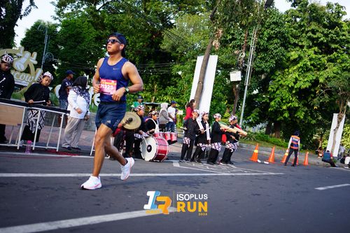Race photo from Isoplus Run 2024 Surabaya