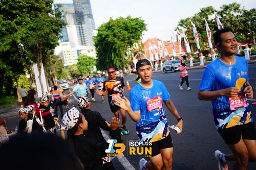 Race photo from Isoplus Run 2024 Surabaya