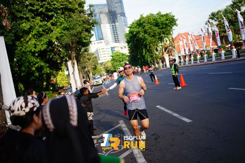 Race photo from Isoplus Run 2024 Surabaya