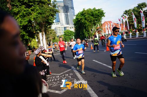 Race photo from Isoplus Run 2024 Surabaya