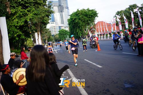 Race photo from Isoplus Run 2024 Surabaya