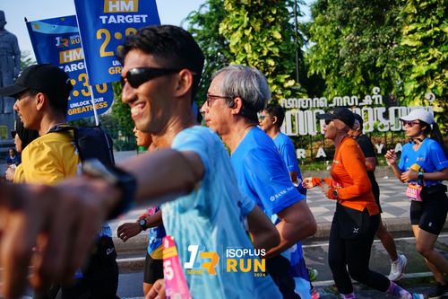 Race photo from Isoplus Run 2024 Surabaya