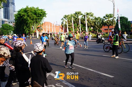 Race photo from Isoplus Run 2024 Surabaya
