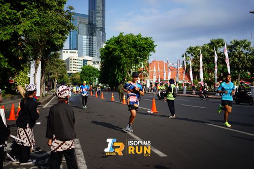 Race photo from Isoplus Run 2024 Surabaya