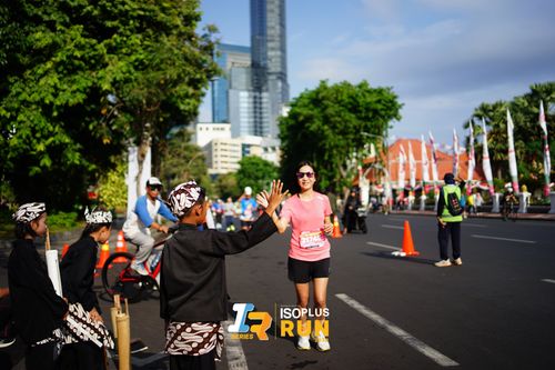 Race photo from Isoplus Run 2024 Surabaya