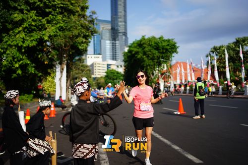 Race photo from Isoplus Run 2024 Surabaya