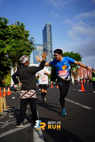 Race photo from Isoplus Run 2024 Surabaya