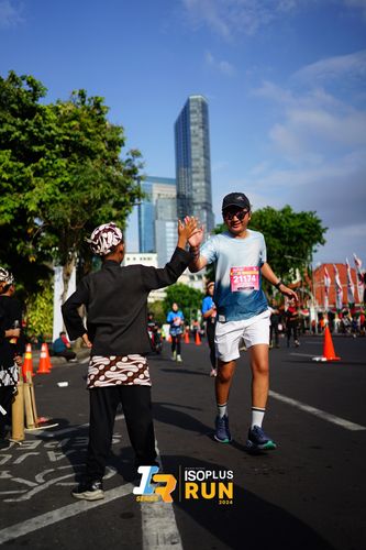 Race photo from Isoplus Run 2024 Surabaya