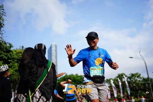 Race photo from Isoplus Run 2024 Surabaya