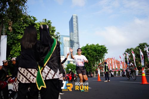 Race photo from Isoplus Run 2024 Surabaya