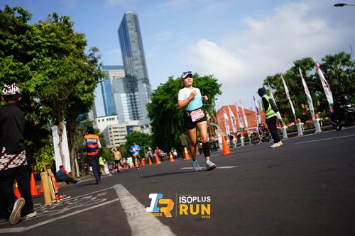 Race photo from Isoplus Run 2024 Surabaya