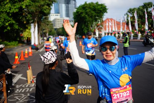 Race photo from Isoplus Run 2024 Surabaya