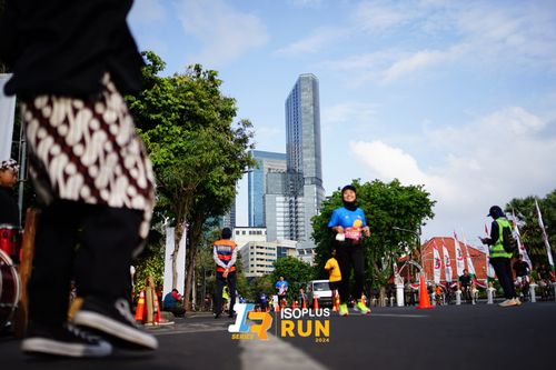 Race photo from Isoplus Run 2024 Surabaya