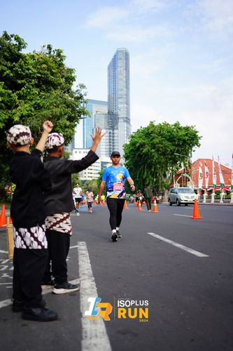 Race photo from Isoplus Run 2024 Surabaya