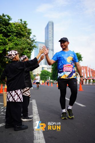 Race photo from Isoplus Run 2024 Surabaya