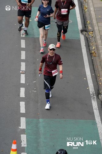 Race photo from Nu Skin Run 10K