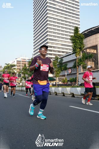 Race photo from Smartfren Run 2025 