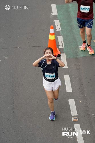 Race photo from Nu Skin Run 10K