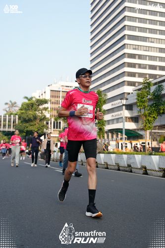 Race photo from Smartfren Run 2025 