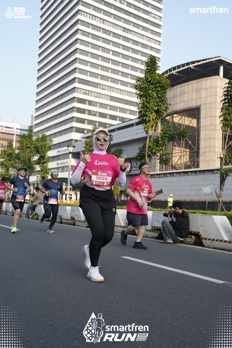 Race photo from Smartfren Run 2025 