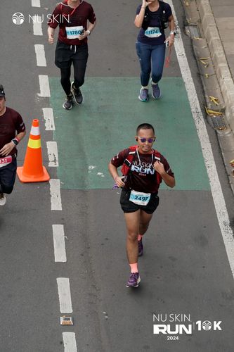Race photo from Nu Skin Run 10K