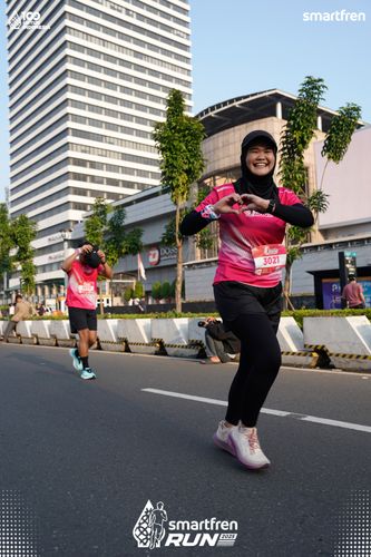 Race photo from Smartfren Run 2025 