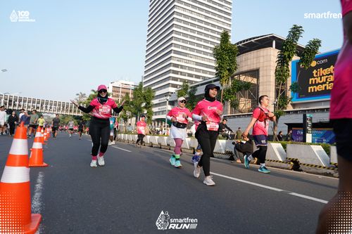 Race photo from Smartfren Run 2025 