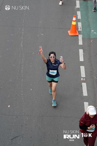 Race photo from Nu Skin Run 10K
