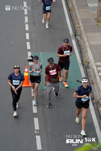 Race photo from Nu Skin Run 10K