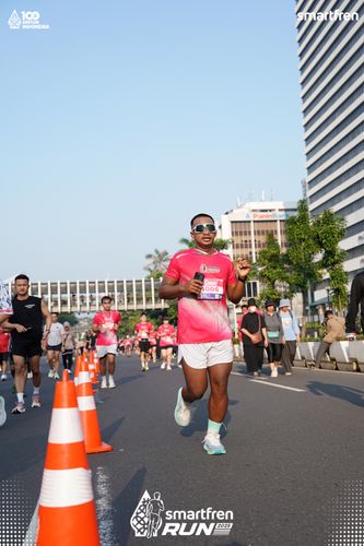 Race photo from Smartfren Run 2025 