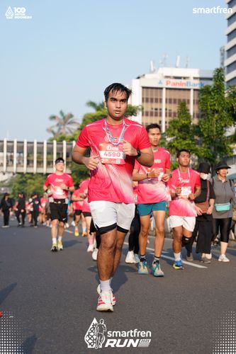 Race photo from Smartfren Run 2025 