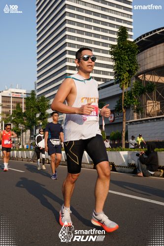 Race photo from Smartfren Run 2025 