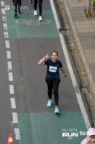 Race photo from Nu Skin Run 10K