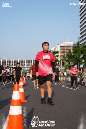 Race photo from Smartfren Run 2025 
