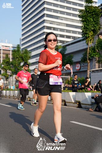 Race photo from Smartfren Run 2025 