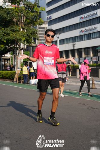 Race photo from Smartfren Run 2025 