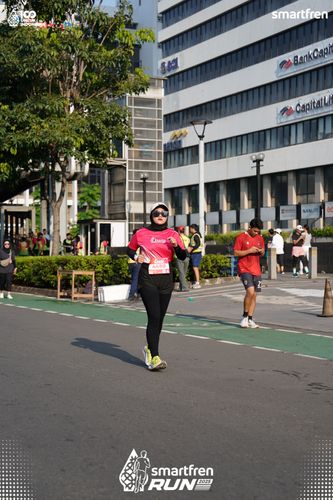 Race photo from Smartfren Run 2025 