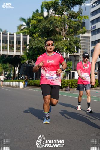 Race photo from Smartfren Run 2025 