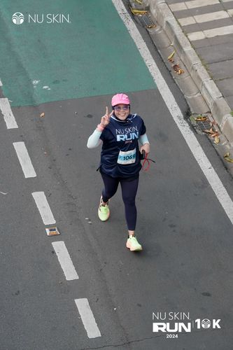 Race photo from Nu Skin Run 10K