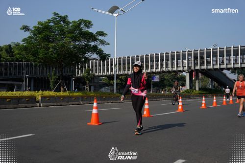 Race photo from Smartfren Run 2025 
