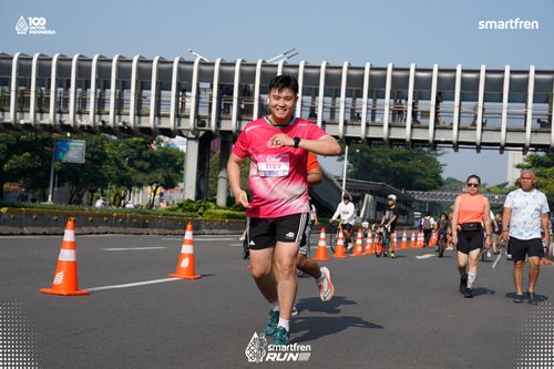 Race photo from Smartfren Run 2025 