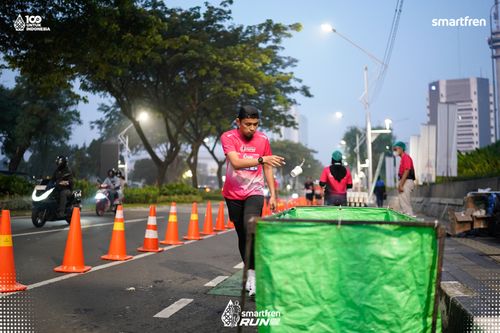 Race photo from Smartfren Run 2025 
